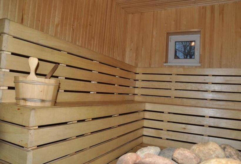 پانسیون Suraučių Svečių Namai