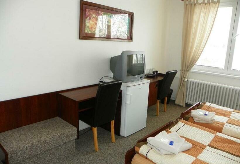 هاستل Ový Dům Areál