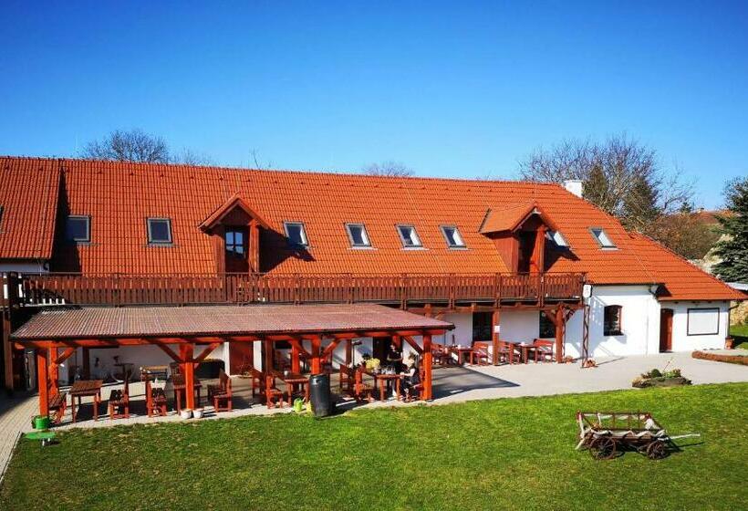 旅馆 Penzion U Farmáře