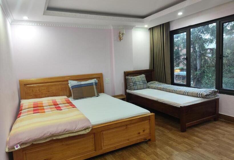 تختخواب و صبحانه Quê Hương House