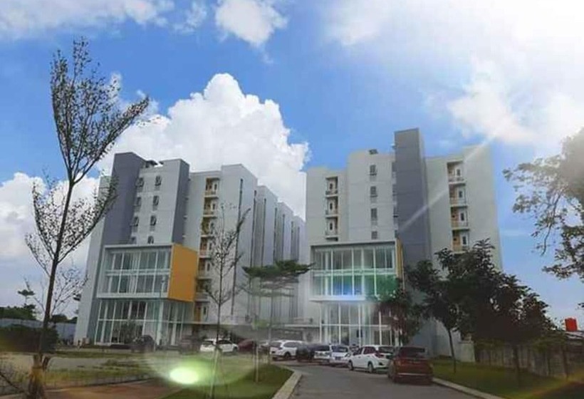 هتل Nature S Room @ Aeropolis