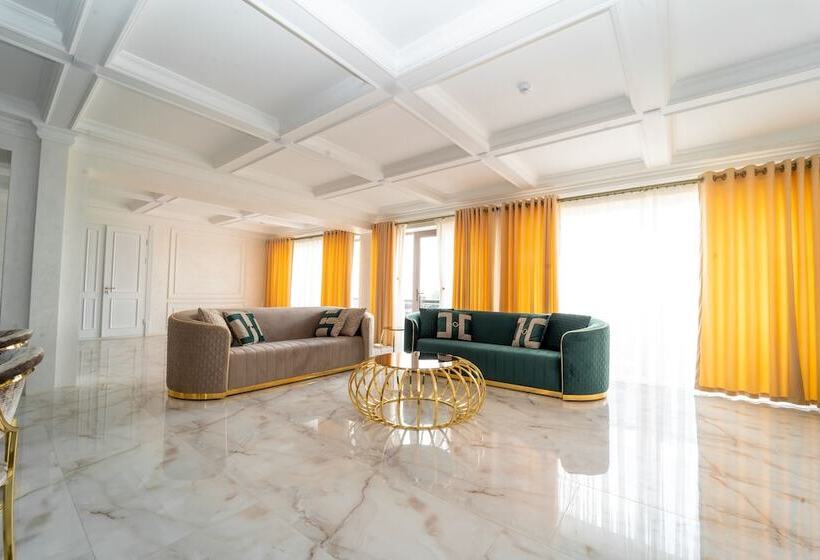 فندق Shohjahon Palace