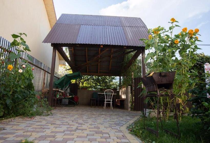 פנסיון Guest House In Drachino