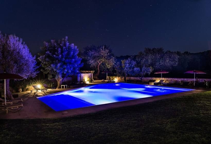 تختخواب و صبحانه Borgo Del Carato