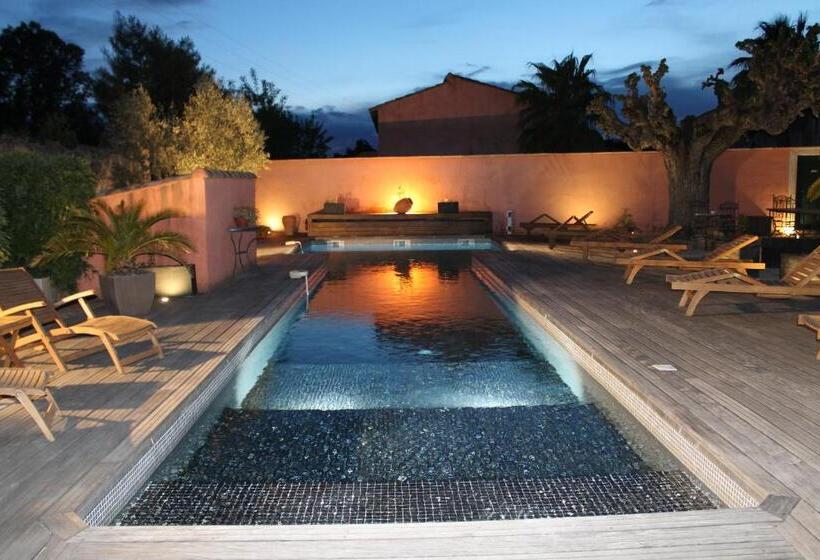 Le Mas De Gleyzes B&b De Charme