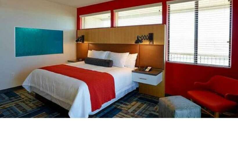 호텔 Eddy's Resort