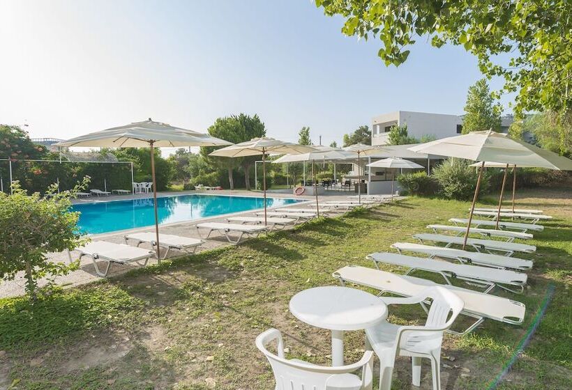هتل Evita Resort