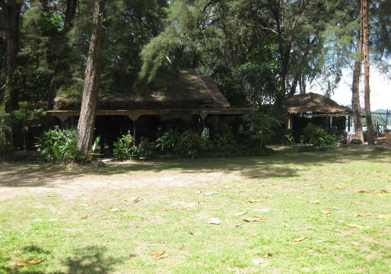 호텔 J2b Beach Bungalows