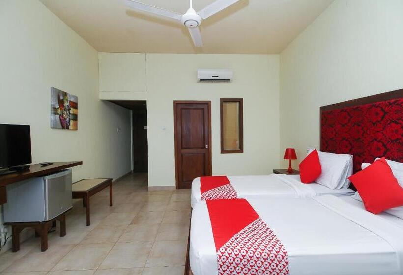 Отель Maresia Beach Villa