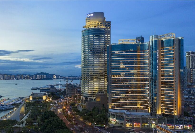 Отель Mercure Xiamen On The Bund