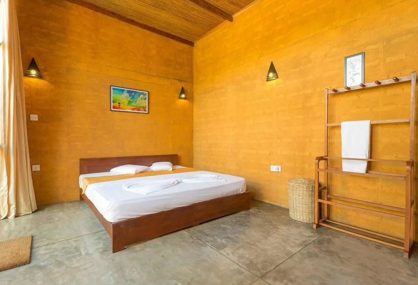 Отель Ocean Ripples Resort