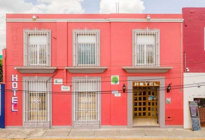 هتل Posada El Cid