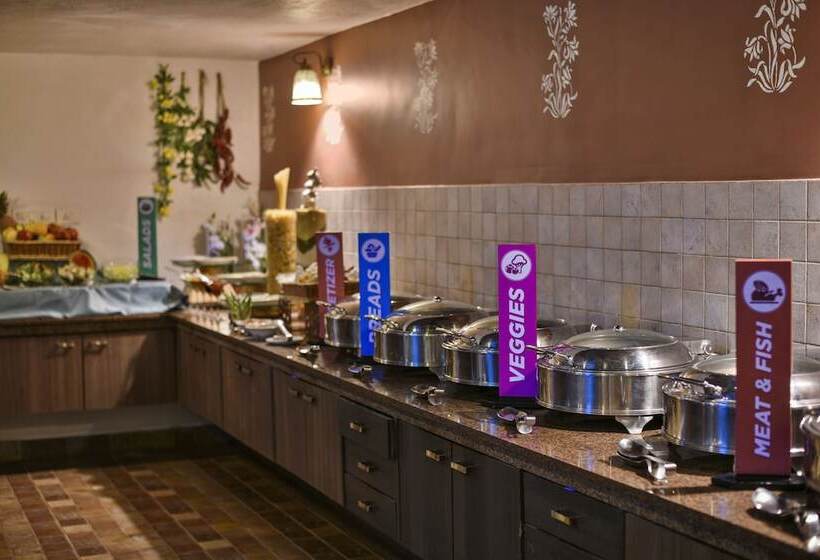 فندق The Fern Samali Resort
