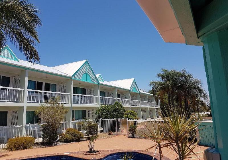 מוטל Reef Adventureland Motor Inn