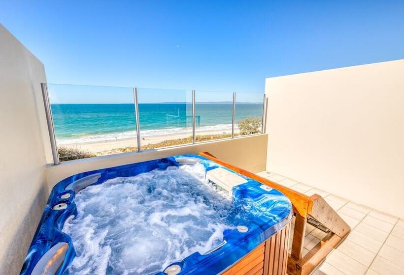 On The Beach Resort Bribie Island
