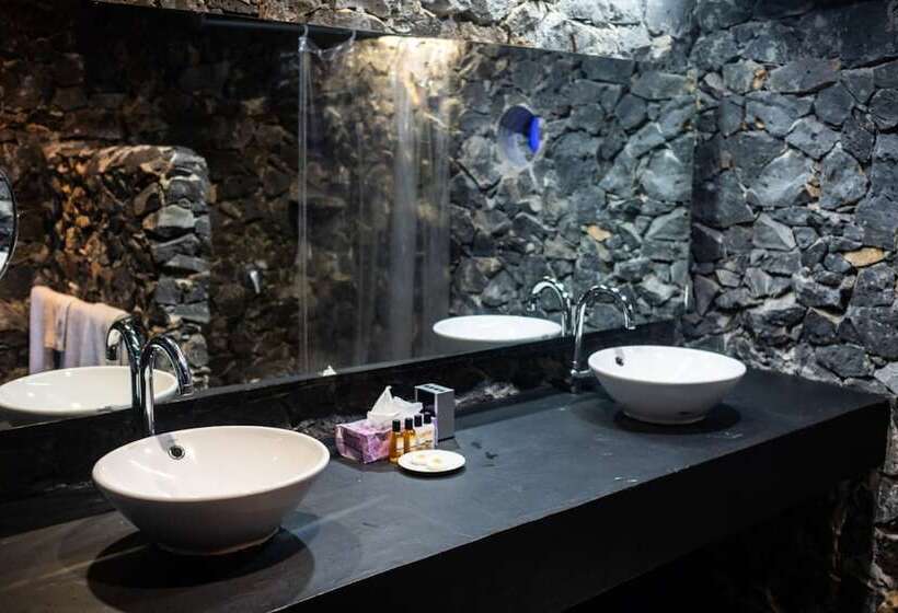 استراحتگاه Stevensons At Manase