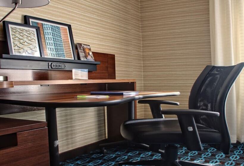 فندق Fairfield Inn & Suites By Marriott Reading Wyomissing