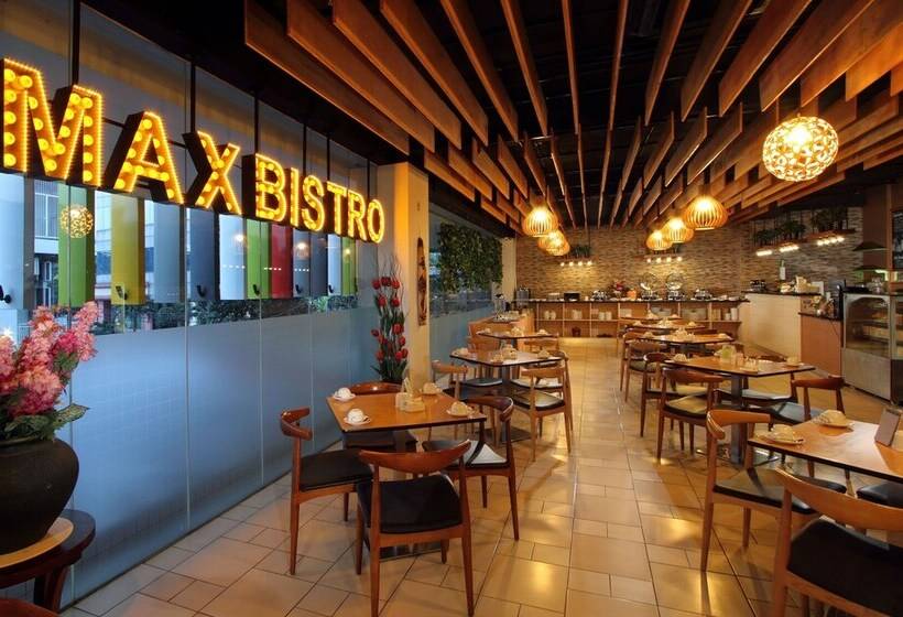 ホテル Maxone S At Pemuda Jakarta