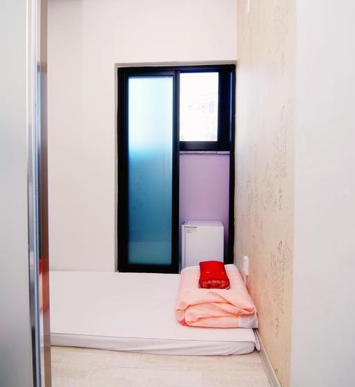 ペンション Y S House Hostel