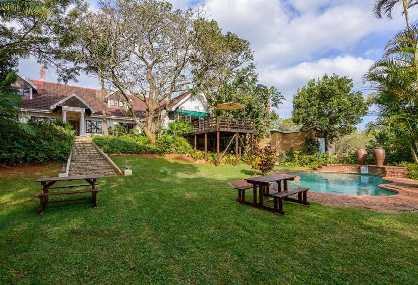 פנסיון Zesty Guesthouse