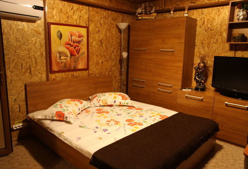 پانسیون Rixo`s Guesthouse