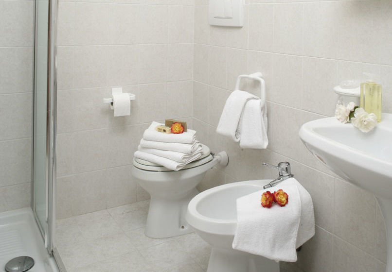 Отель Apartamenti Il Turrione