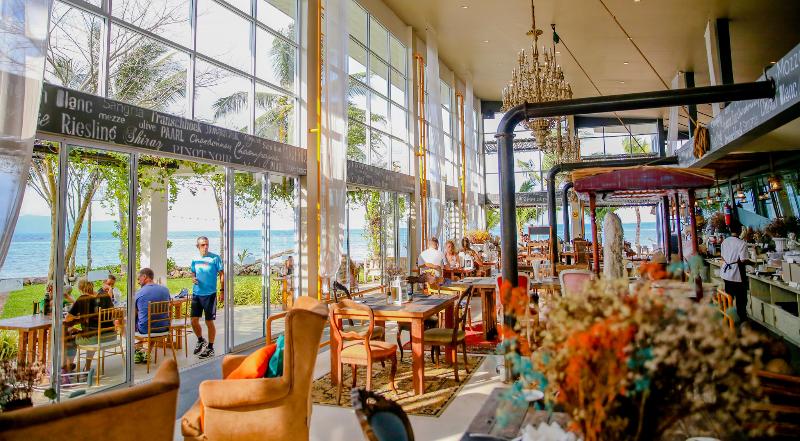 هتل Summer Luxury Beach Resort & Spa