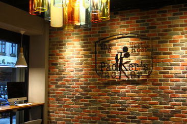 The Packer's Hostel