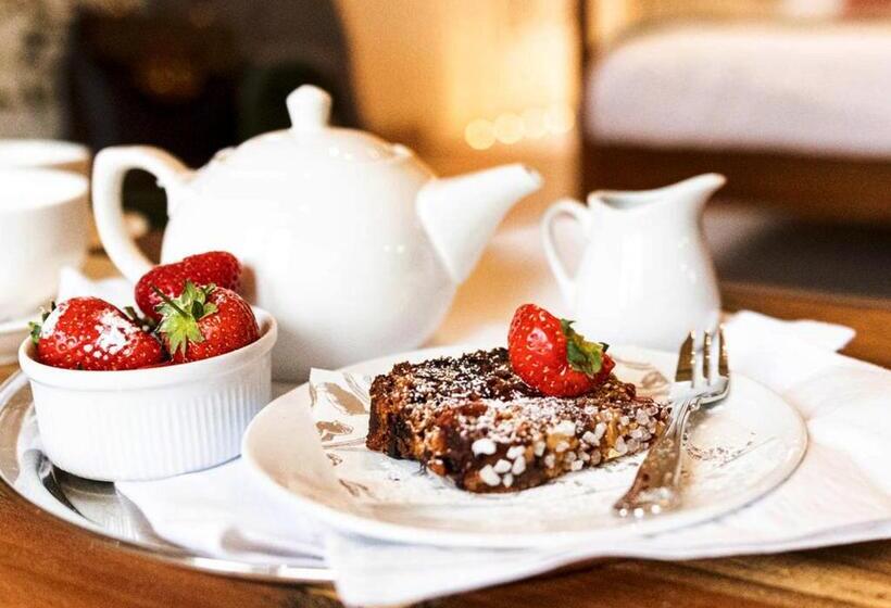 ベッドアンドブレックファースト Abbots Grange Manor House