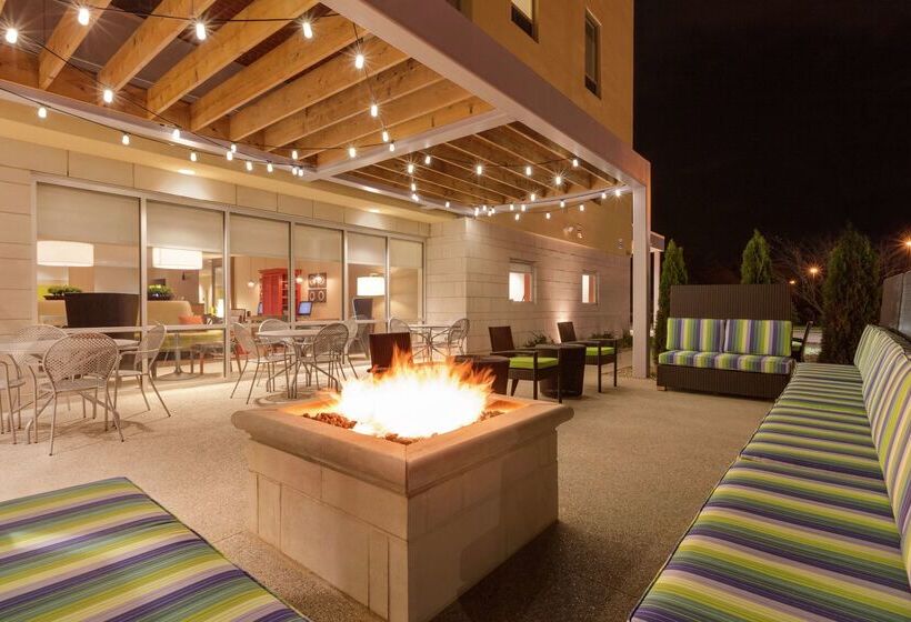 هتل Home2 Suites By Hilton Canton
