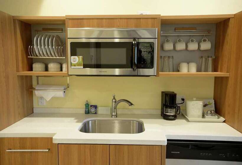 בית מלון כפרי Home2 Suites By Hilton Edmond