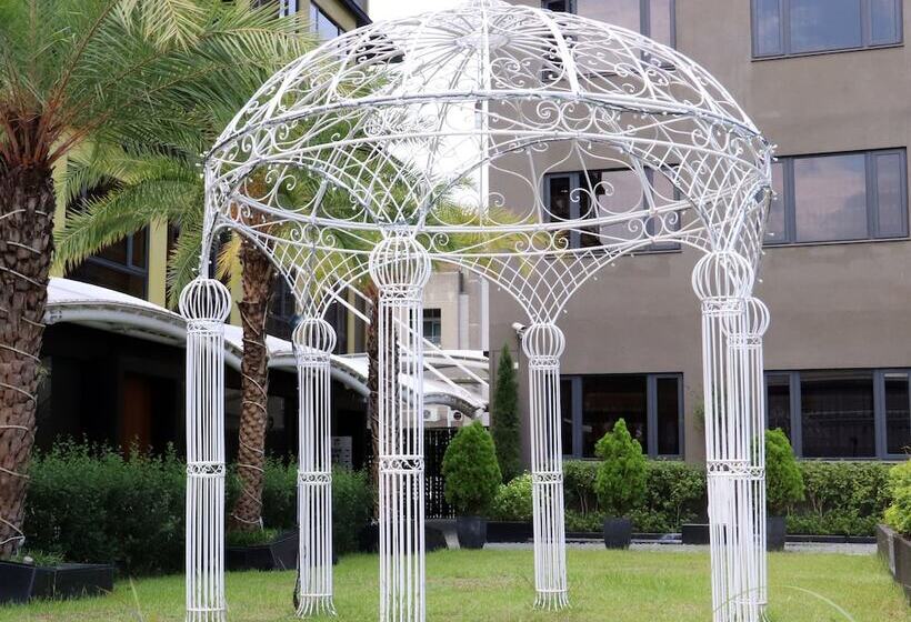 هتل Look Royal Resort