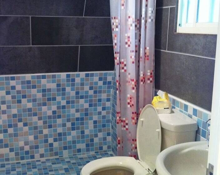 پانسیون Cape 42 Hotel Ill