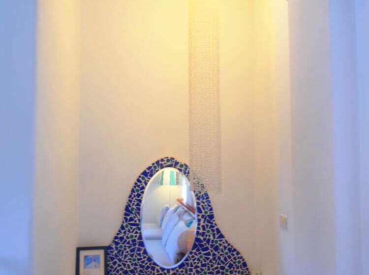 پانسیون Greek Frontier Villa