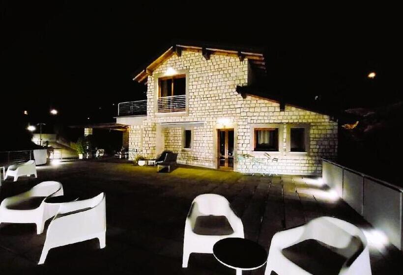 ペンション Vela Di Soleville Camere Con E Senza Vista Lago Con Ristorante & Pizzeria