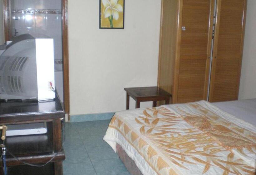 تختخواب و صبحانه Adus Beach Inn