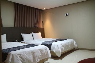 Fotos del hotel Inaver:  19