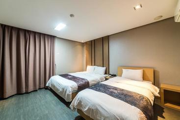 Fotos del hotel Inaver:  9