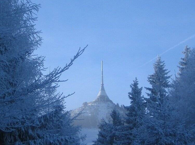 هتل Penzion Jasmín