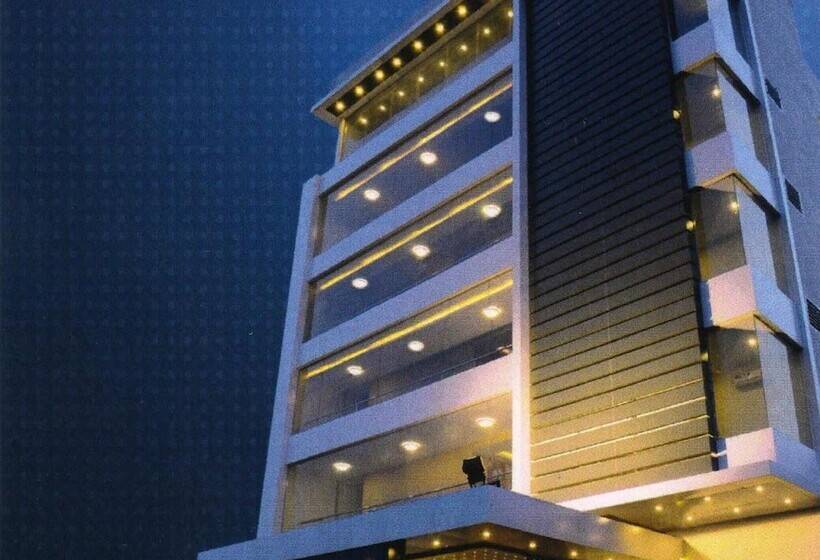 בית מלון כפרי Renest Tirupati