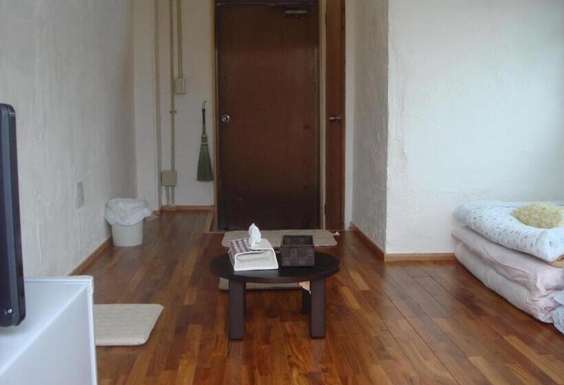 ペンション Guesthouse Iyonchi