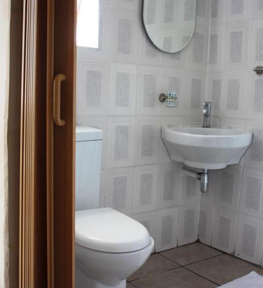 پانسیون Sunnyridge Lodge