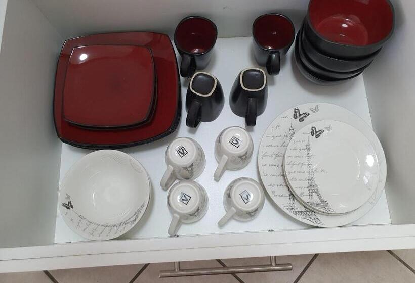 پانسیون Sunnyridge Lodge