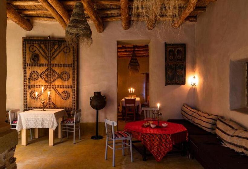 تختخواب و صبحانه Kasbah Tebi