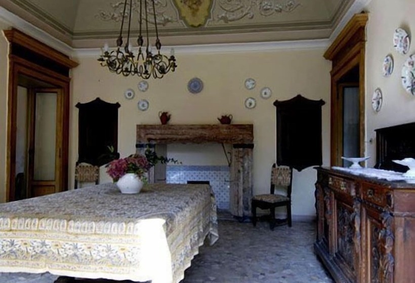 مبيت وإفطار Villa Cavadini Relais