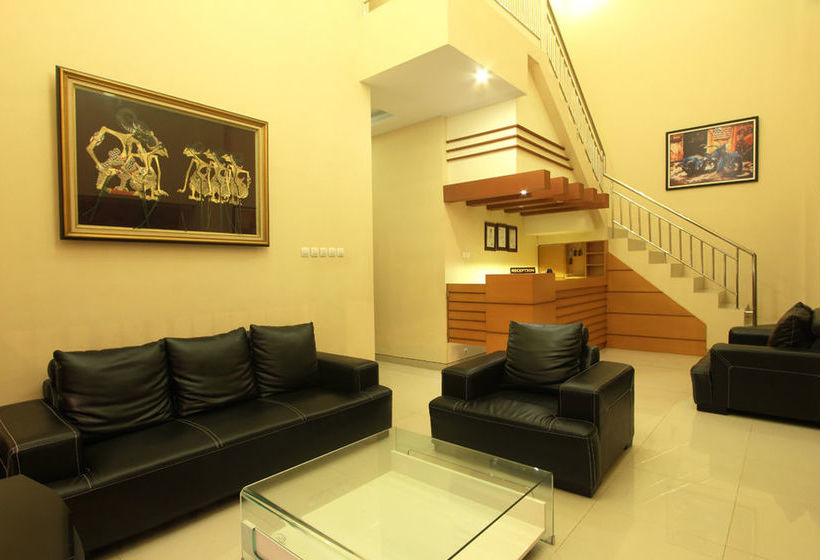 Fotos del hotel Grand Surya Hotel Yogyakarta:  18