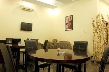 Fotos del hotel Grand Surya Hotel Yogyakarta:  6