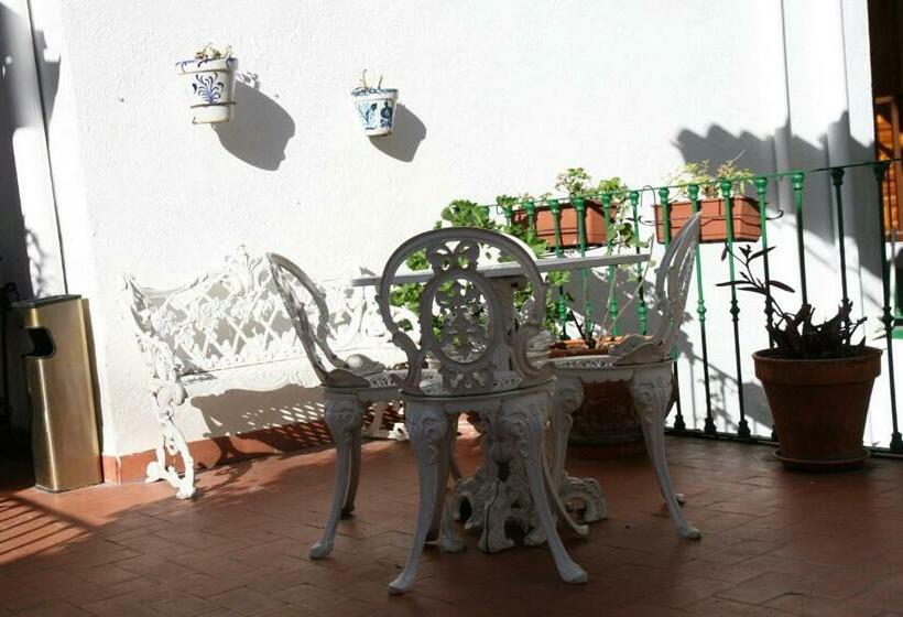 هتل Pension San Joaquin