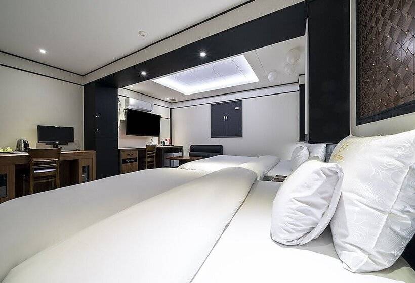 Hotel Suwon Utopia