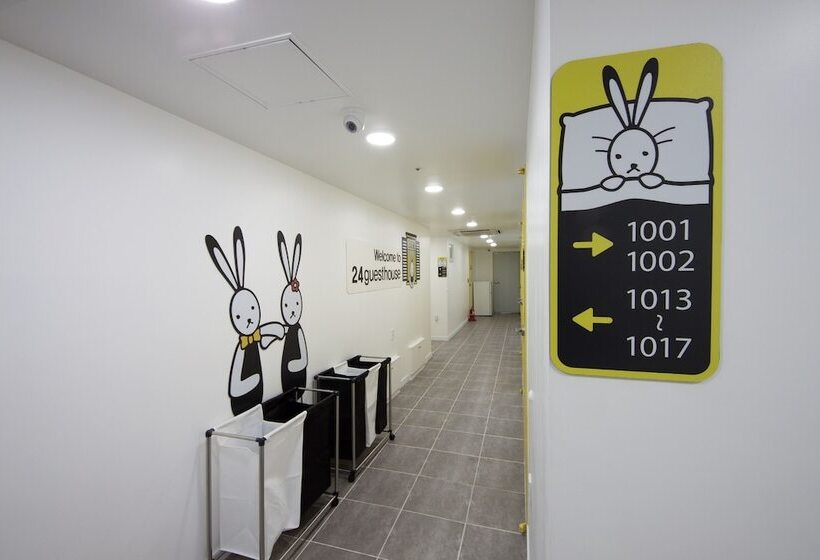 פנסיון 24 Guesthouse Myeongdong Town